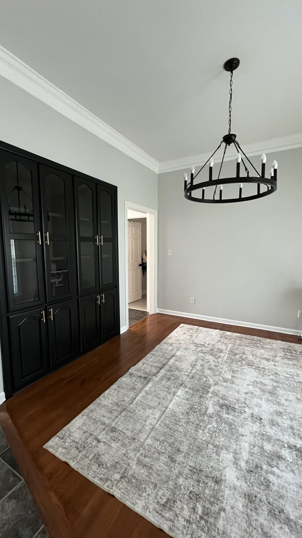 Black Farmhouse Chandelier, 6-Light Wagon Wheel Chandelier with Adjustable Height, Dining Room Light Fixture, Hanging Lights for Kitchen Island, Living Room, Bedroom, Entryway, E12 Base - Customer Photo 2