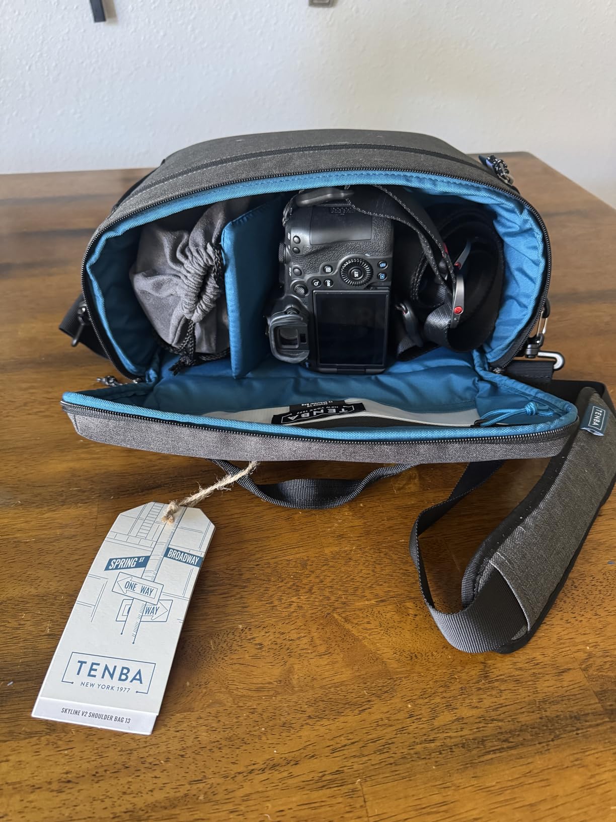 Tenba Skyline v2 Shoulder Bag 13 for Mirrorless and DSLR Cameras and Lenses - Gray (637-787) - Customer Photo 2
