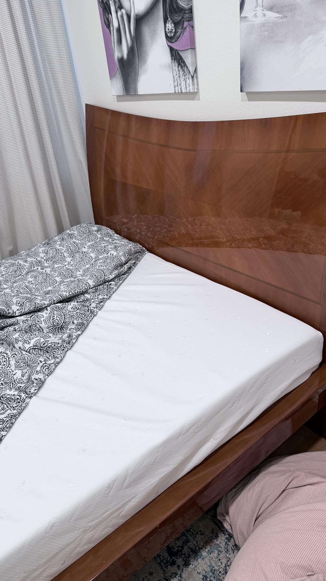 Novilla Queen Mattress, 12 Inch Queen Size Memory Foam with Comfort for Pressure Relief & Cool Fresh Sleep,Removable Washable Cover, Medium Firm - Customer Photo 1