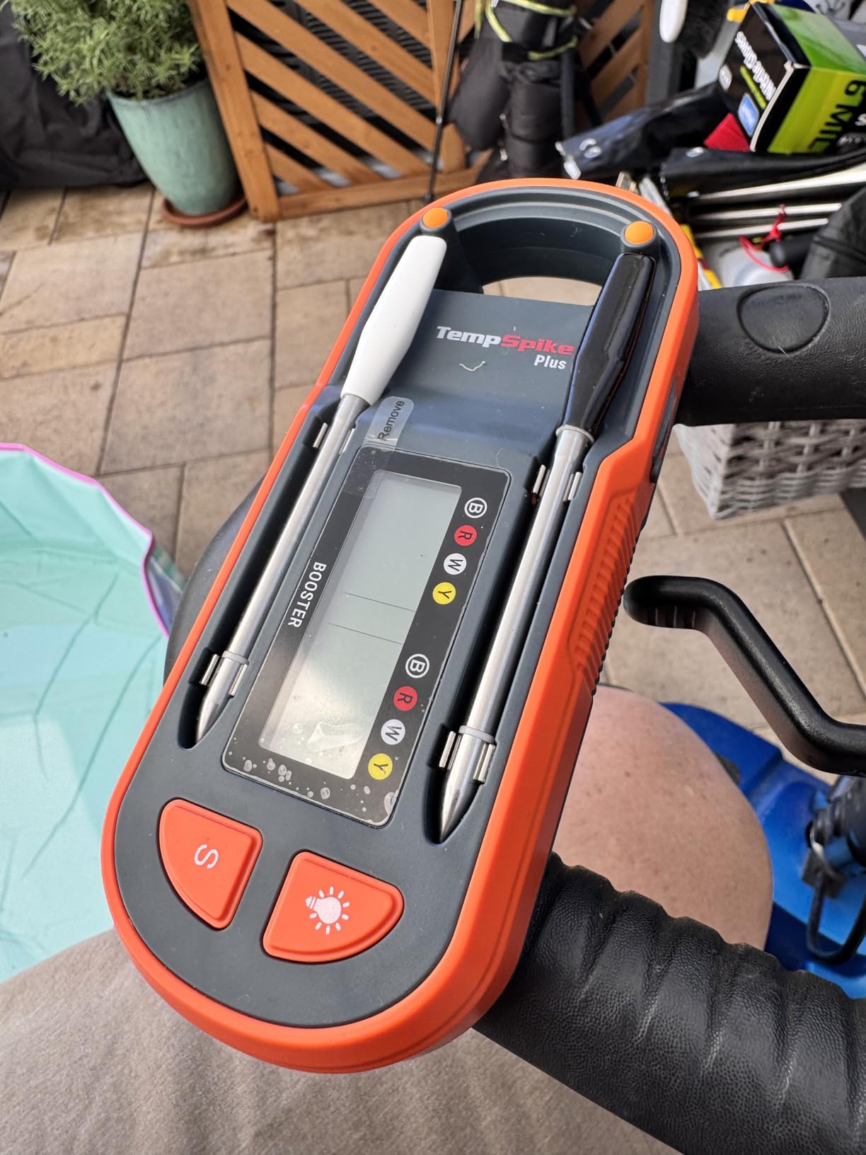 ThermoPro TempSpike Plus 600ft Wireless Meat Thermometer with 2 Color-Coded Probes, Bluetooth Meat Thermometer Wireless with LCD-Enhanced Booster for Food Cooking Grill Smoker - Customer Photo 1