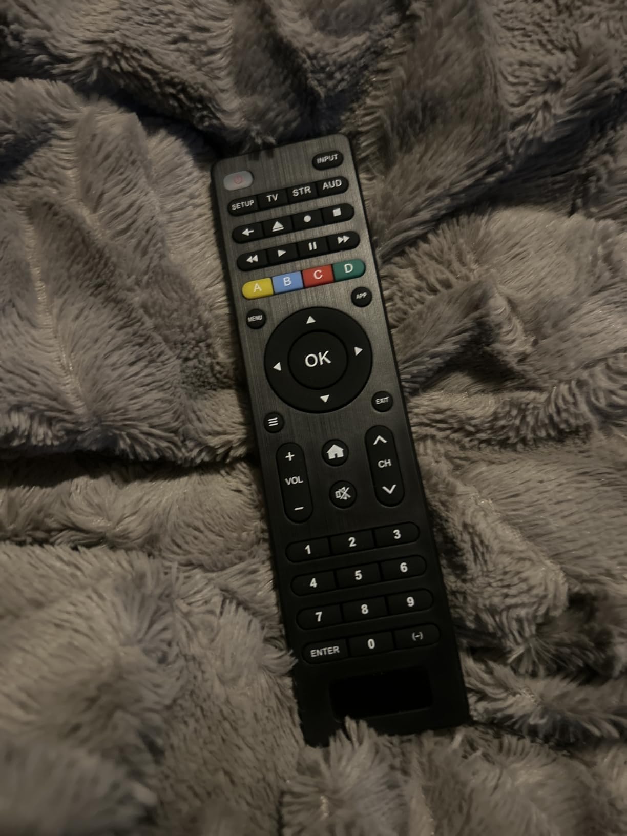 Universal TV Remote Control for Samsung, Hisense, LG, TCL, Philips, Sony, Insignia, Toshiba, Vizio Smart TVs and More Brand, (Compatible with Streaming Players, DVD/Blu-ray Players and Sound Bar Audio) - Customer Photo 1