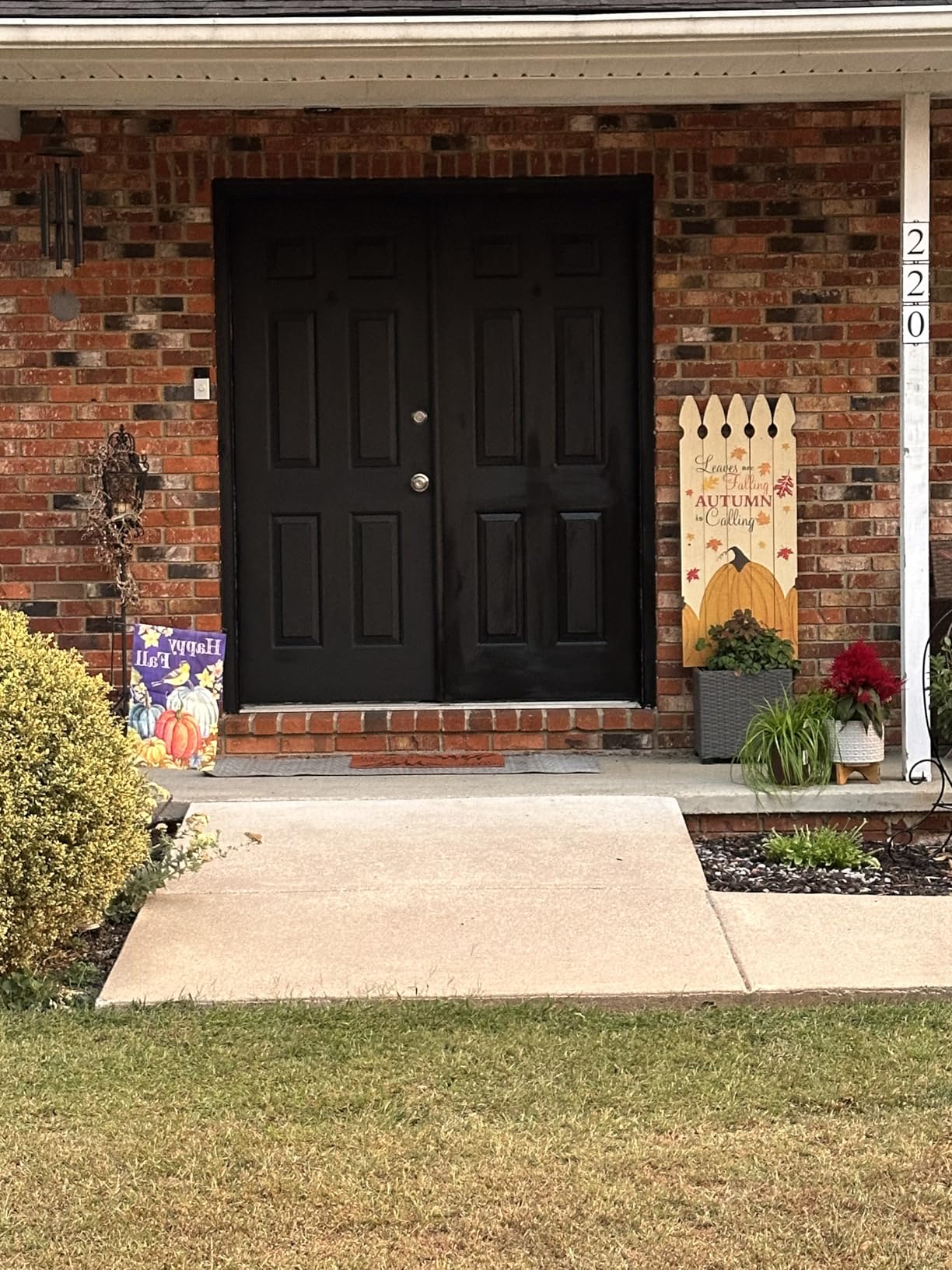 EVOLVE Barn & Fence Paint, Flat (Black), 1 Gallon – Durable Scratch-Resistant Wood Coating for Outbuildings & Fences, Fast-Dry Water-Based Formula - Customer Photo 2