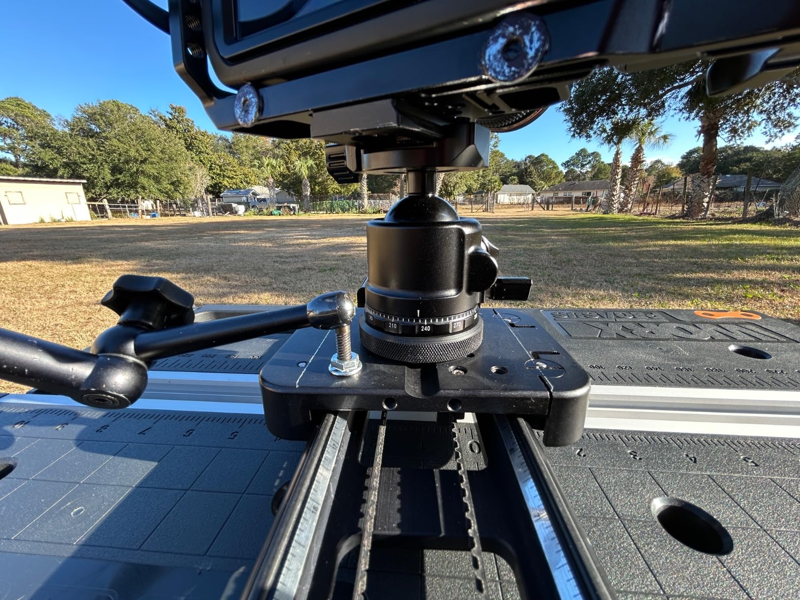 AM-40 Low Profile Ball Head, Professional Heavy Duty 40mm Tripod Ball Head, 360° Panoramic CNC Aluminium Alloy Tripod Head for DSLR Camera, Camcorder, Quick Release Plate, Max Load 55lbs/25KG customer photo 2