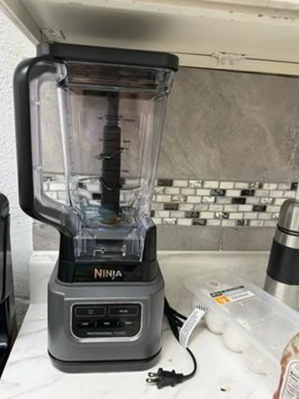 Ninja BR201AMZ Professional Blender 2.0, 1200 Watts, Auto-iQ Program, Total Crushing Blades, 72-oz. Pitcher, 4 Manual Speeds for Smoothies, Shakes, and Frozen Drinks, Dishwasher-Safe Parts, Dark Grey - Customer Photo 2