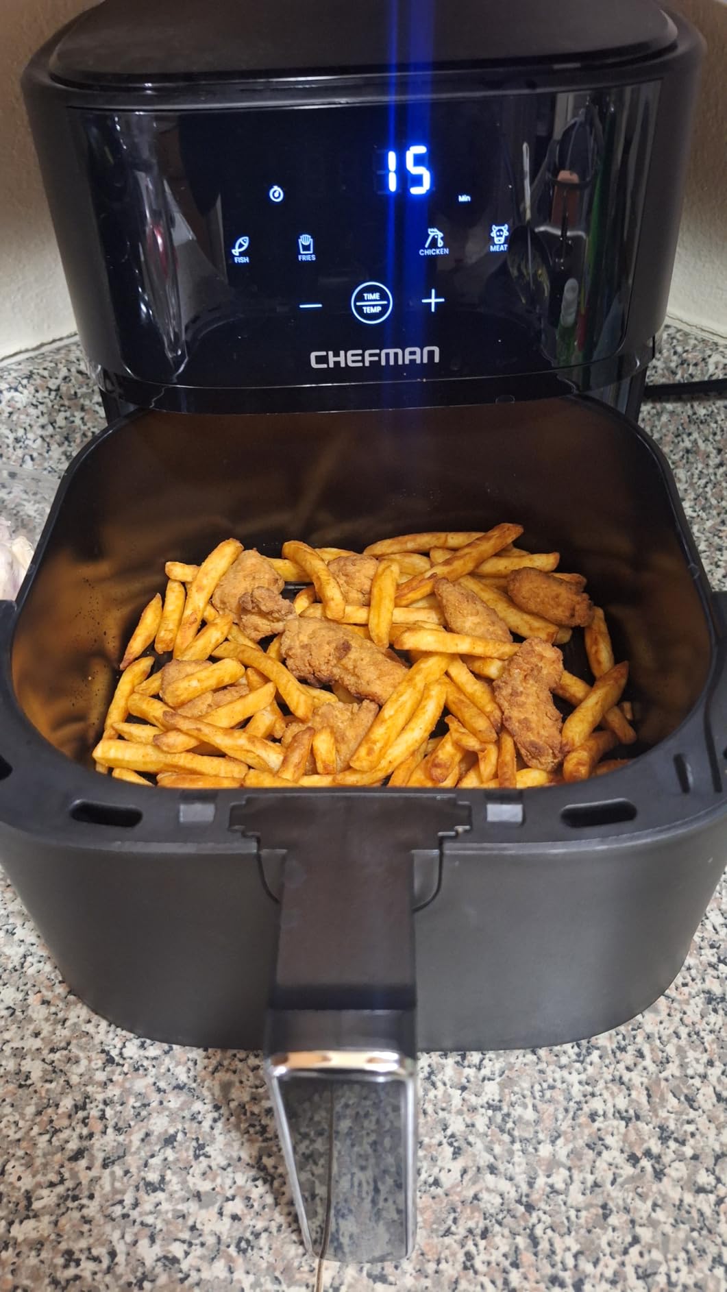 Chefman Air Fryer 6 QT Compact, Hi-Fry Technology, Touchscreen Controls, 4 Presets - Customer Photo 2
