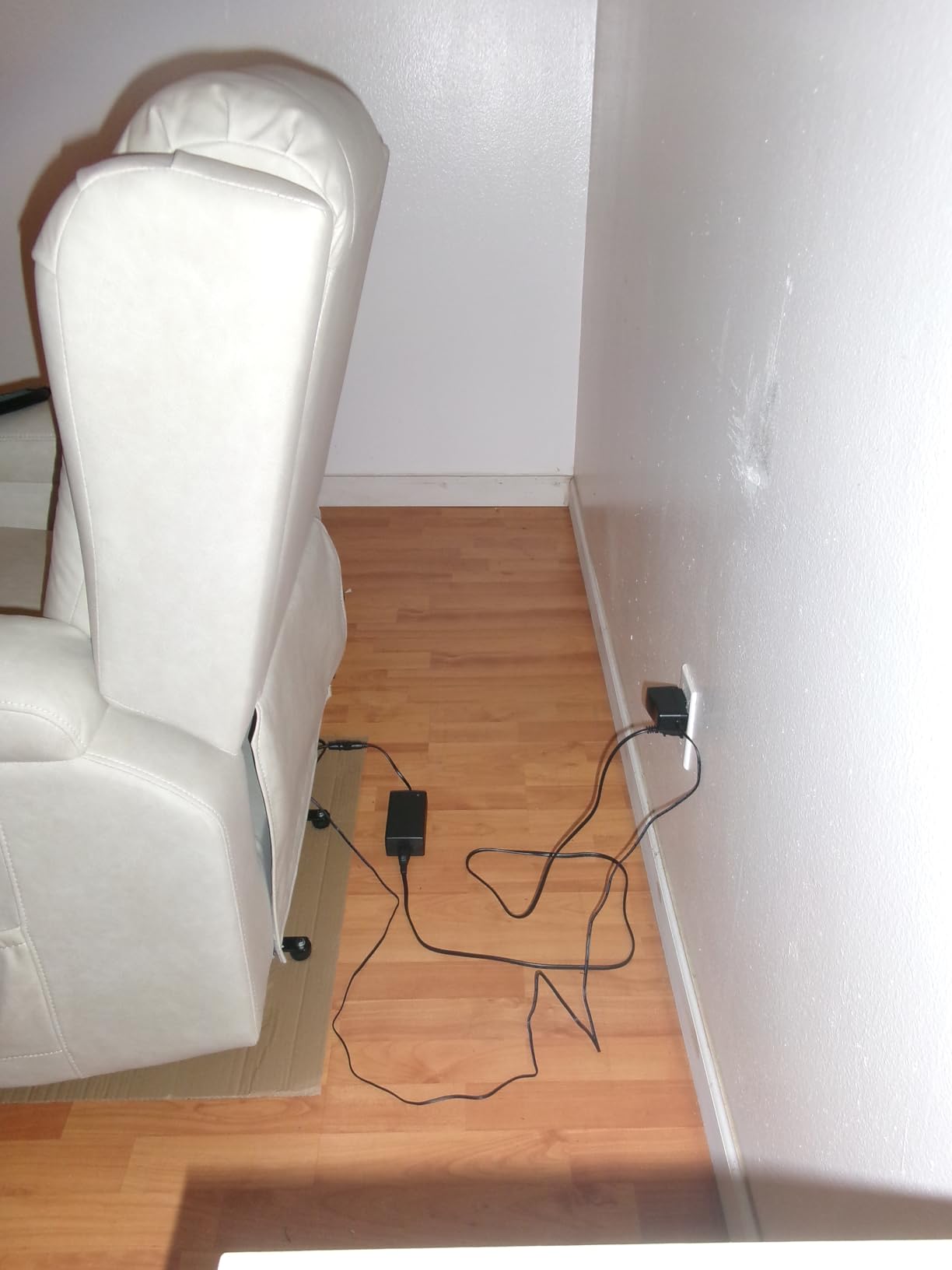 Best Choice Products PU Leather Electric Power Lift Chair, Recliner Massage Chair, Adjustable Furniture for Back, Legs w/ 3 Positions, USB Port, Heat, Cupholders, Easy-to-Reach Side Button - Cognac - Customer Photo 2