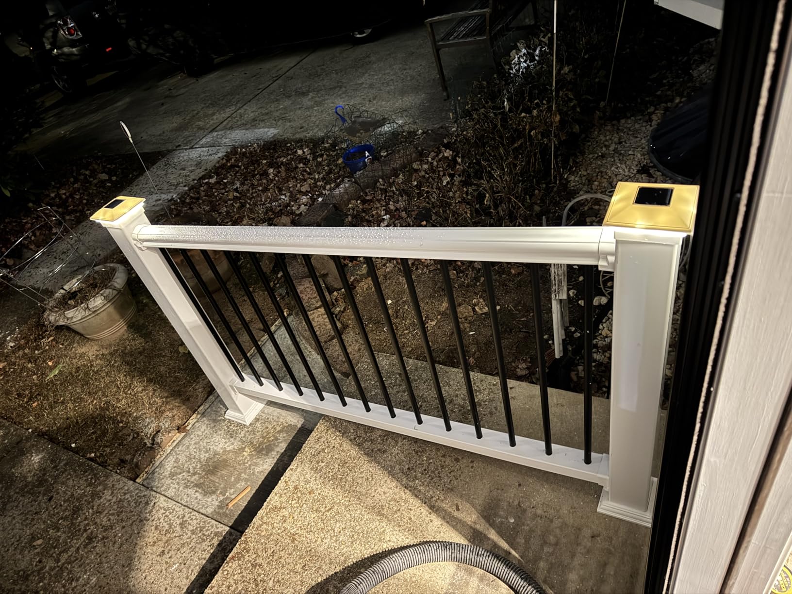 VOLISUN Solar Post Cap Light Outdoor Waterproof 12pack,Solar Fence - Post Lights for 4x4 5x5 6x6 Wooden/Vinyl Post,Black Deck Post Cap Light Solar Powered with Warm White for Garden/Patio/Porch - Customer Photo 1