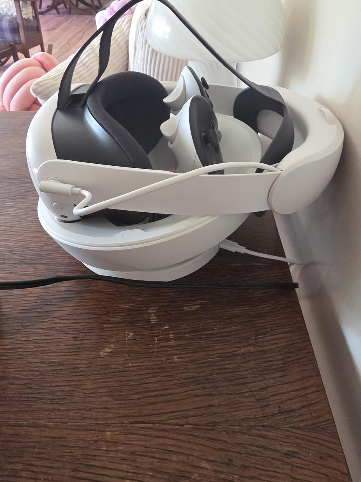 Meta Quest Elite Strap with Battery — Works with Meta Quest 3/3S — Up to 2 Extra Hours Playtime — Premium Comfort and Weight Distribution — Adjustable, Ergonomic Fit - Customer Photo 2