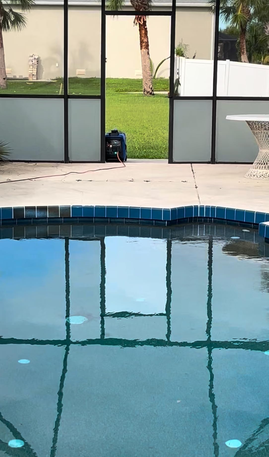 Westinghouse 4000 Peak Watt Super Quiet Dual Fuel Portable Inverter Generator, Remote Electric Start, Gas & Propane Powered, RV Ready, CO Sensor, Parallel Capable - Customer Photo 1