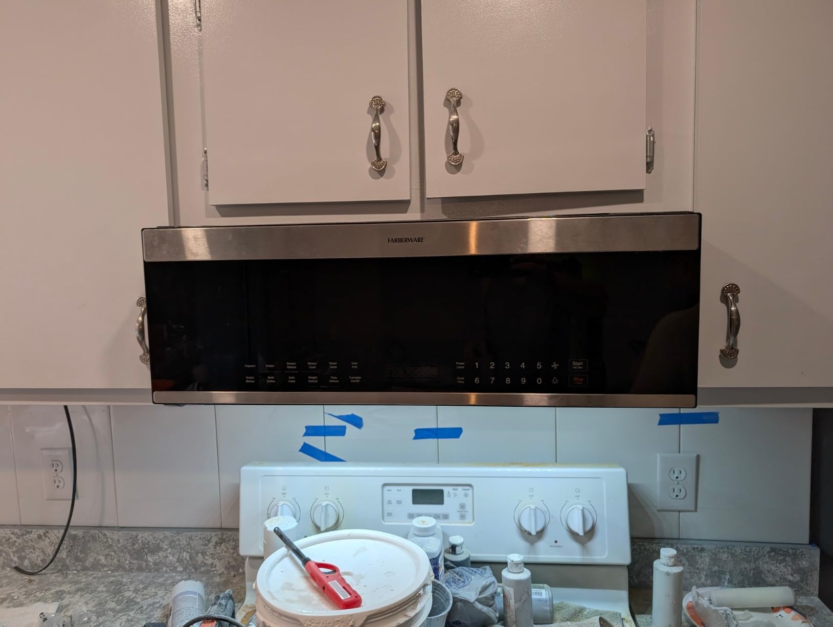 Farberware 1.7 Cu. Ft. Over-the-Range Microwave Oven – 1000 Watts Power, Auto Cook Settings, Defrost, Easy Clean and Child Safety Lock - White - Customer Photo 1