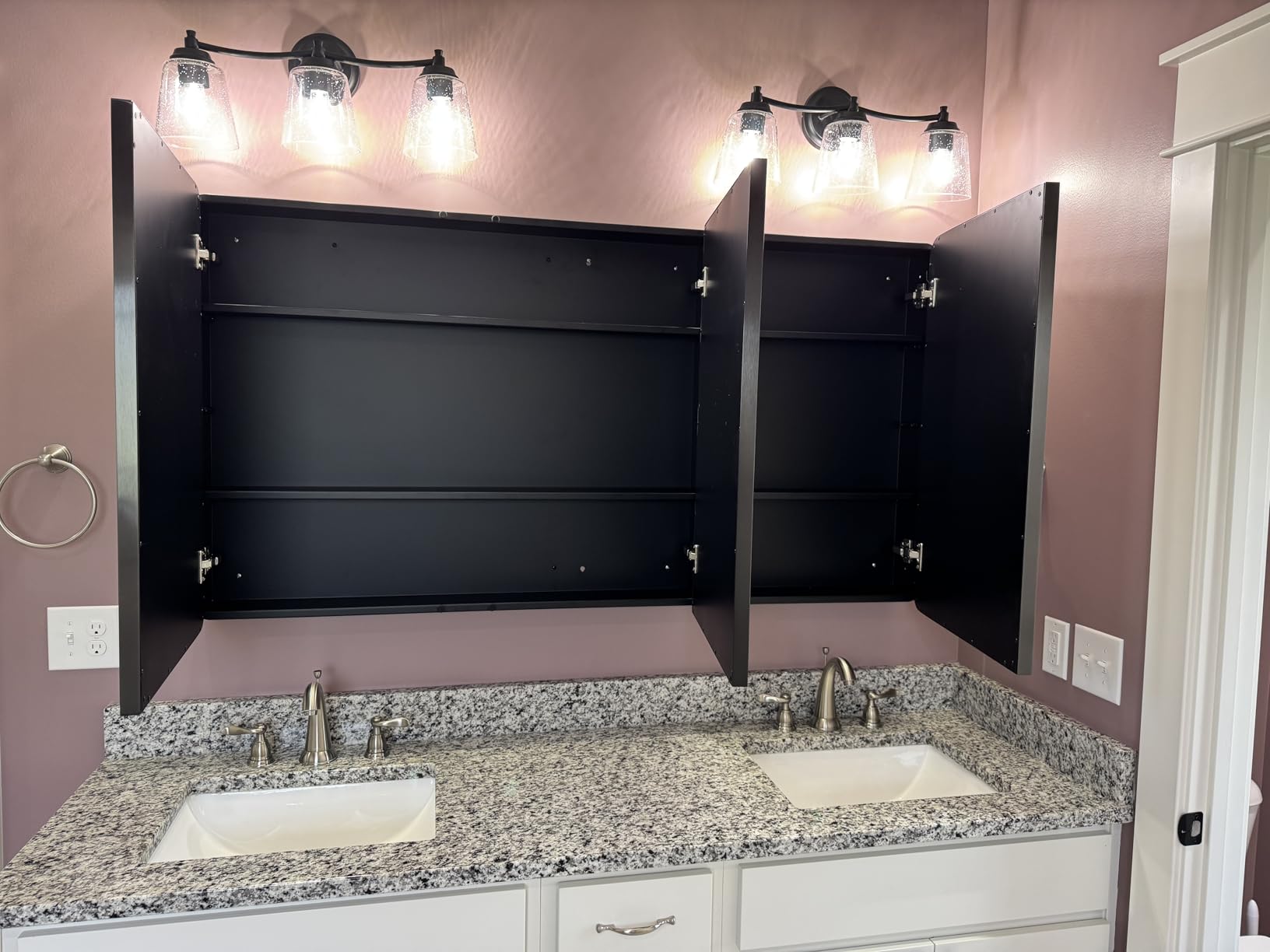 Keonjinn Black Medicine Cabinet 16 x 24 Inch, Bathroom Medicine Cabinet with Mirror, Heavy & Solid Stainless Steel Framed, Adjustable Shelves, Recessed or Wall Mount, Bathroom Mirror with Storage - Customer Photo 2