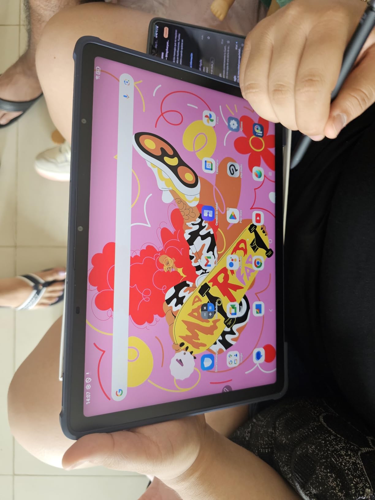 XPPen Magic Drawing Pad 12.2 Inch Standalone Drawing Tablet No Computer Needed with 16384 Pressure Levels X3 Pro Slim Stylus Tilt Support Paper-Like Screen 8GB + 256GB for Digital Drawing Artists - Customer Photo 1