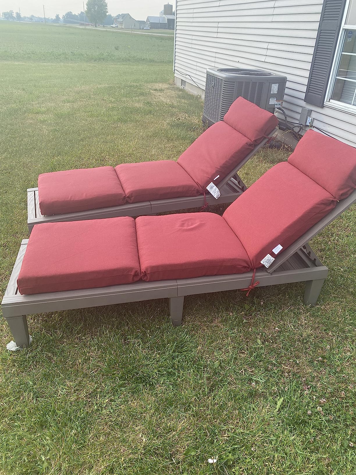 VINGLI Outdoor Chaise Lounge Chair Set of 2, Waterproof Outdoor Lounge Chair with 5-Level Adjustable Backrest, Patio Chaise Loungers for Garden, Pool, Beach Patio Deck Sunbathing (Light Taupe, 2 PCS) - Customer Photo 2