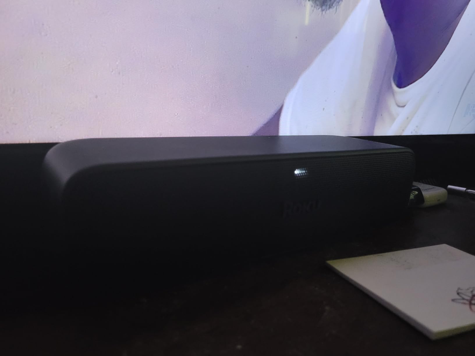 Roku Streambar SE | 2-in-1 TV Soundbar with Built-in 4K/HD/HDR Streaming, Premium Speakers, & Enhanced Speech Clarity for Crisp, Clear Dialogue - Quick Guided Simple Setup - Customer Photo 1