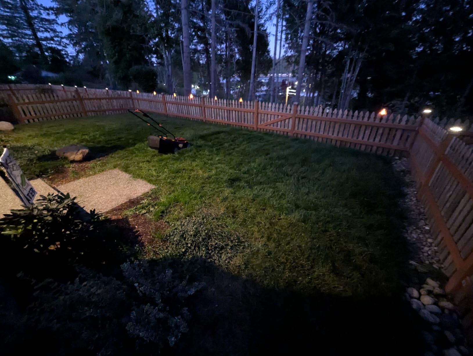 LawnMaster CLMF4819X 19-inch Brushless Cordless Lawn Mower with 2X24V MAX* 4.0Ah Battery and a Dual Charger 6 Cutting Position - Customer Photo 2