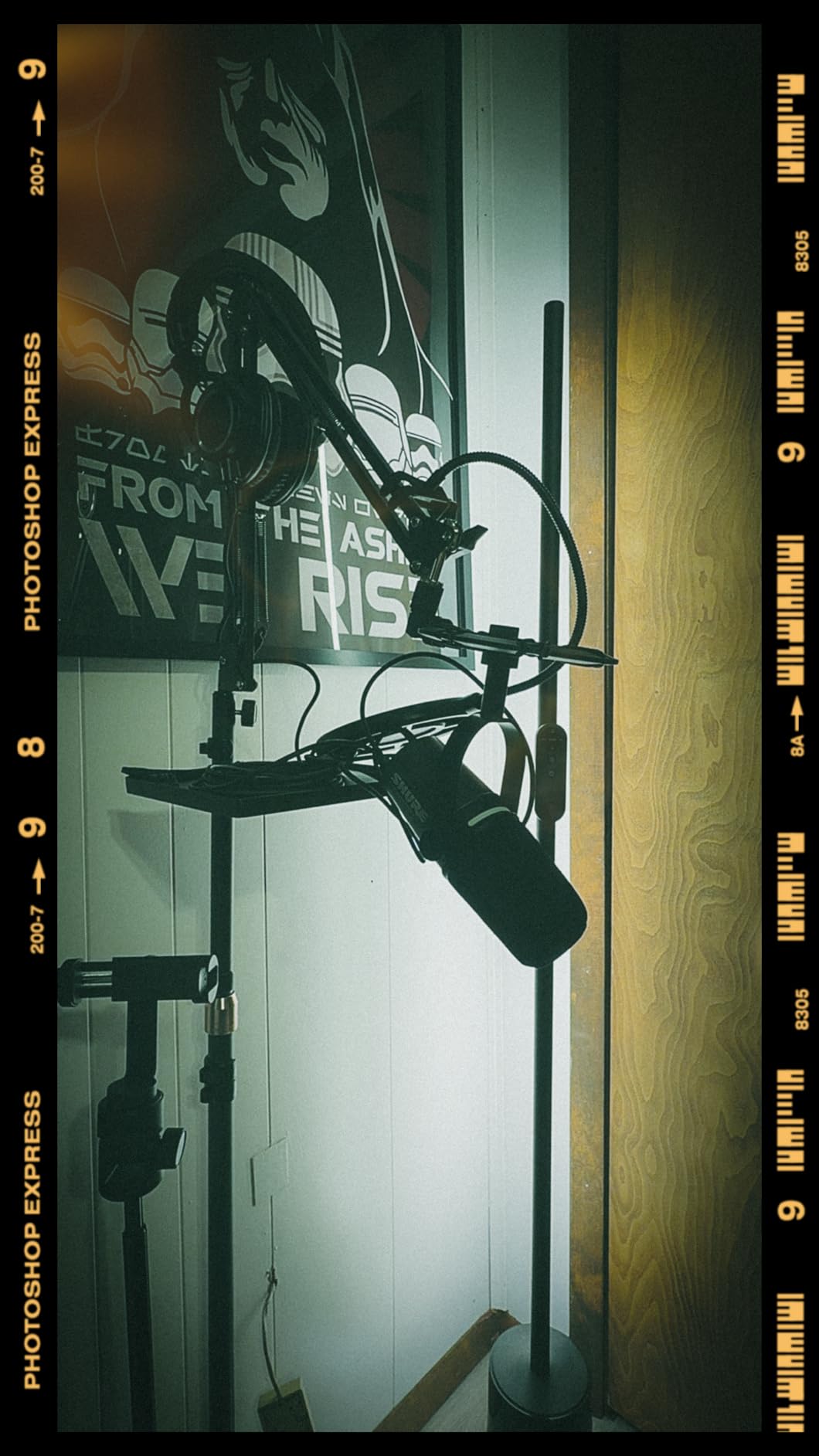 Shure MV7+ Podcast Dynamic Microphone - OBS Certified, Enhanced Audio, LED Panel, USB-C & XLR Outputs, Auto Level Mode, Digital Pop Filter, Reverb Effects - for Podcasting, Streaming, Recording, Black customer photo 1