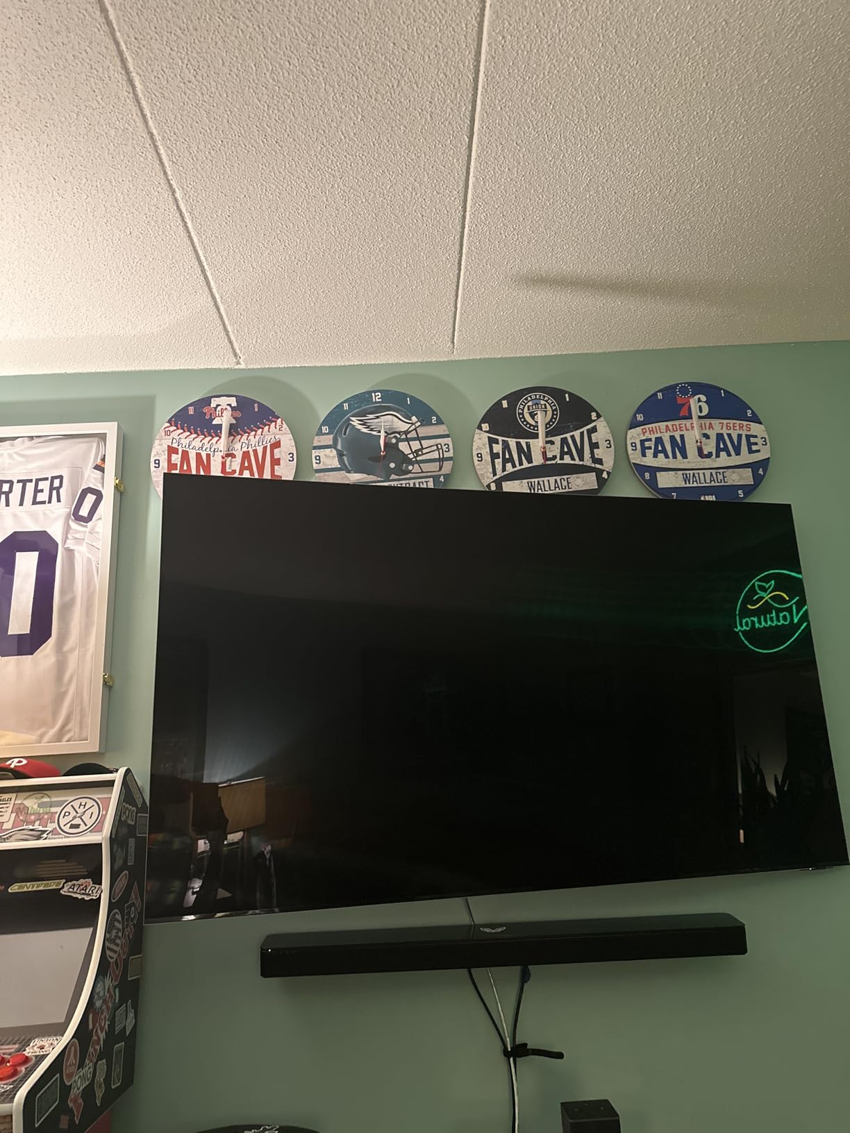 Samsung 65-Inch Class QLED 8K QN800D Series Mini LED, Neo Quantum HDR Smart TV w/Dolby Atmos, Object Tracking Sound+, AI Motion Enhancer, Real Depth Enhancer Pro, Alexa Built-in (QN65QN800D, 2024) - Customer Photo 1