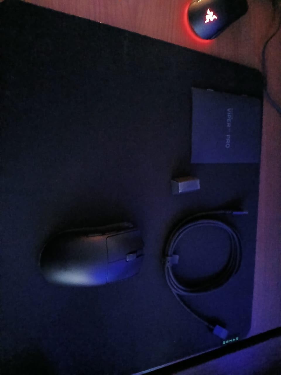 Razer Viper V3 Pro Wireless Esports Gaming Mouse: Symmetrical - 54g Lightweight - 8K Polling - 35K DPI Optical Sensor - Gen3 Optical Switches - 8 Programmable Buttons - 95 Hr Battery - Black - Customer Photo 1