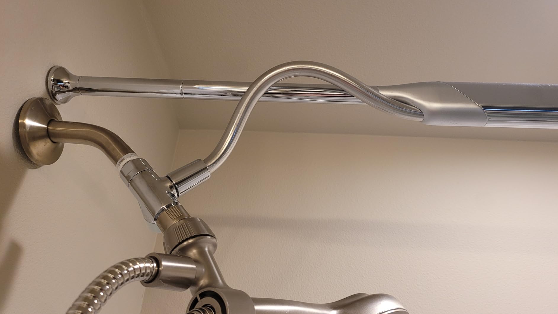 BOONA Original Tandem Shower as Seen on Shark Tank | Dual Shower Head for Couples | Spa-Like Water Pressure, Rainfall & Swedish Massage Settings | Easy Install, Midnight Black - Customer Photo 5