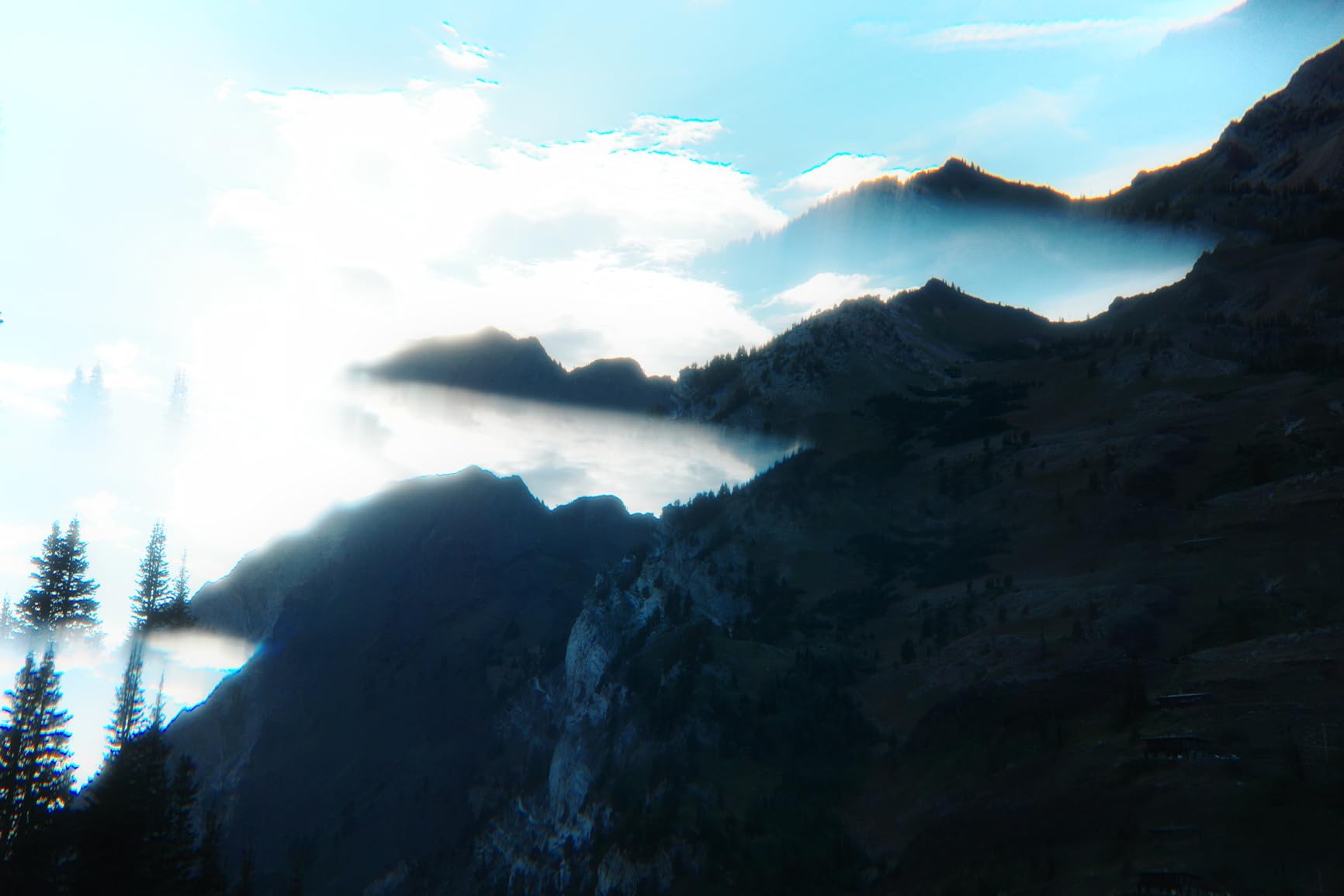 RICOH GR IIIx HDF, Premium Digital Compact Camera with a Built-in Highlight Diffusion Filter - Customer Photo 2