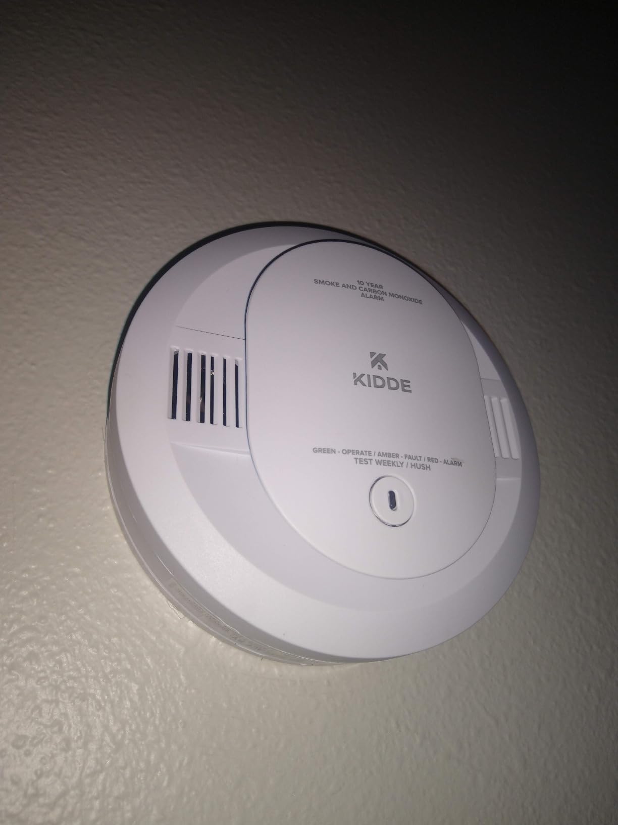 Kidde Smoke & Carbon Monoxide Detector, 10-Year Battery Powered, Voice Alerts, LED Warning Light Indicators - Customer Photo 1