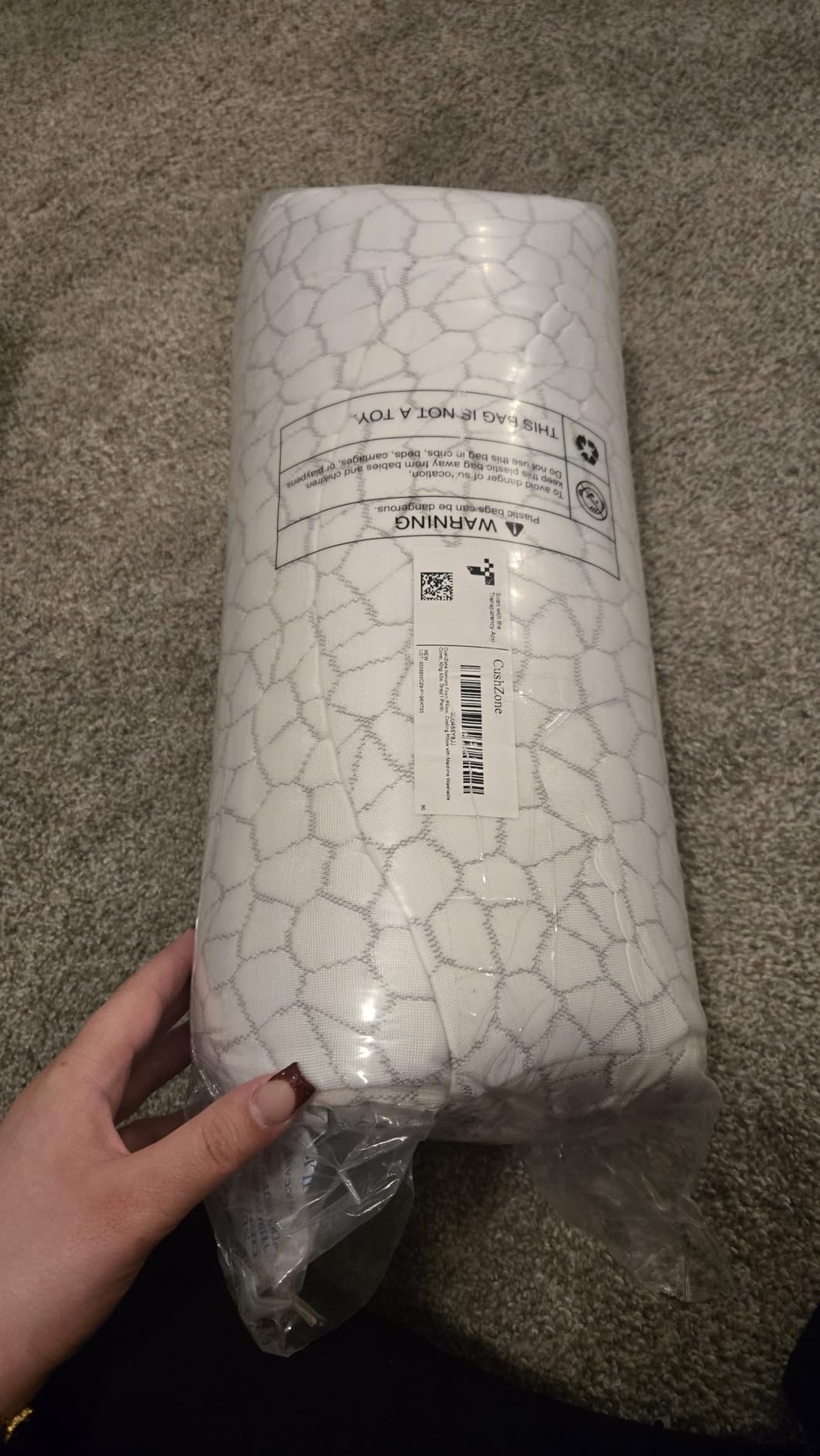 CushZone Memory Foam Pillows for Sleeping, Bed Pillow with Removable and Machine Washable Cover, Bed Pillow for Side, Neck Pillow, Back and Stomach Sleepers, Standard Size (1 Pack) - Customer Photo 1