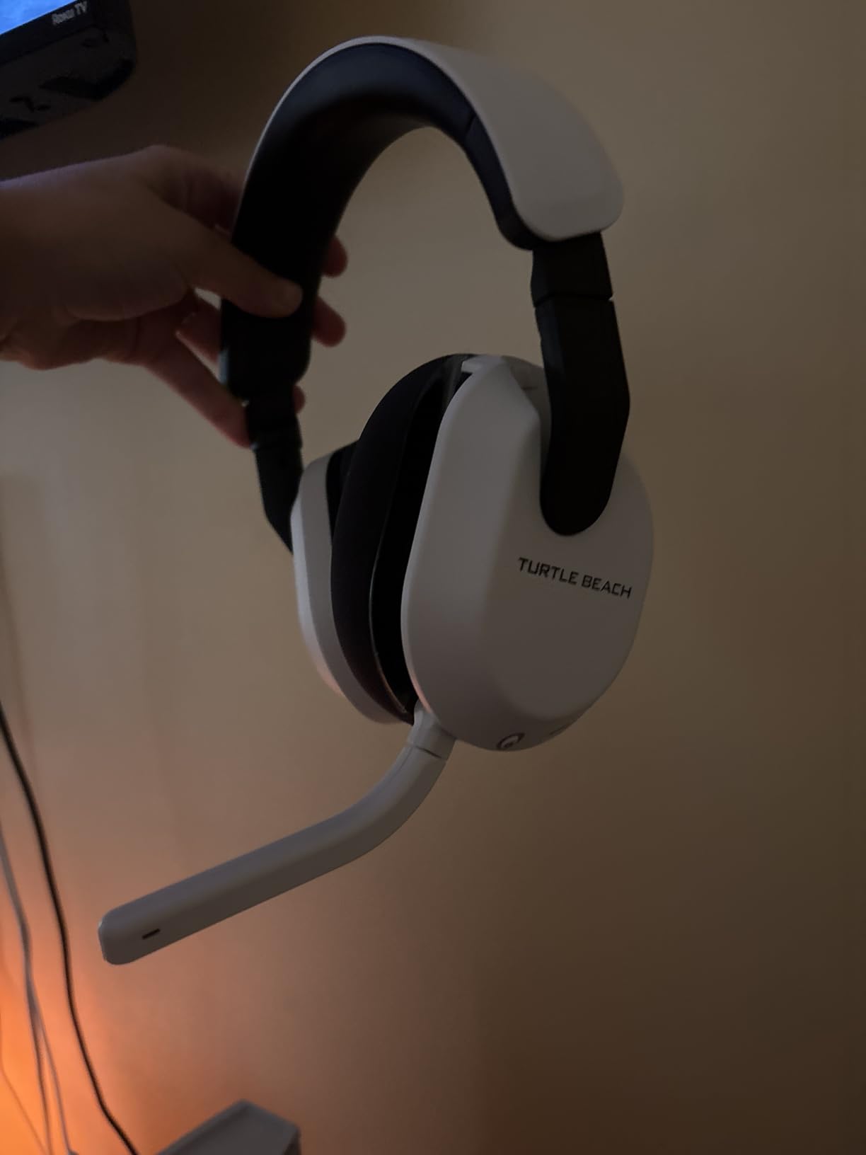 Turtle Beach Stealth 600 Wireless Multiplatform Amplified Gaming Headset for Xbox Series X|S, Xbox One, PC, PS5, PS4, & Mobile – Bluetooth, 80-Hr Battery, Noise-Cancelling Mic – Black - Customer Photo 2