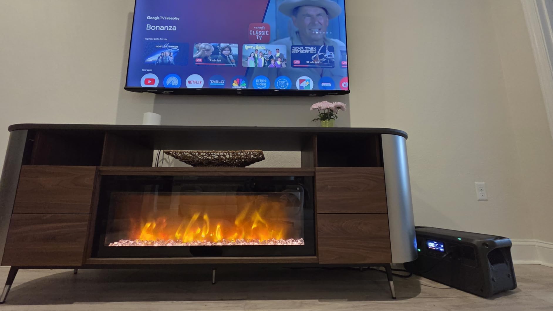 DJI Power 1000 Portable Power Station, 1024Wh LiFePO4 Battery, 2200W (Peak 2600W) AC/140W USB-C Output, 23db Ultra-Silent, Solar Generator For Home Backup, Camping(Solar Panel Optional) - Customer Photo 1