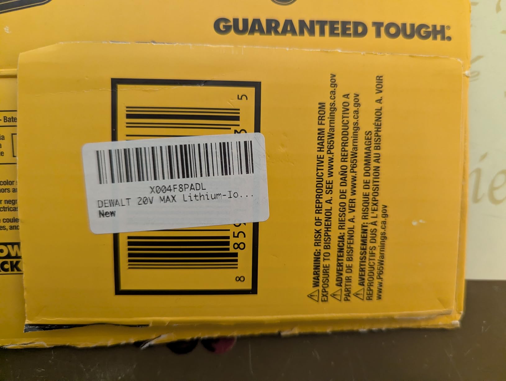 DEWALT 20V MAX Lithium-Ion Battery 2-Pack and Charger, 5.0 Ah, Battery Starter Kit (DCB205-2c) - Customer Photo 1