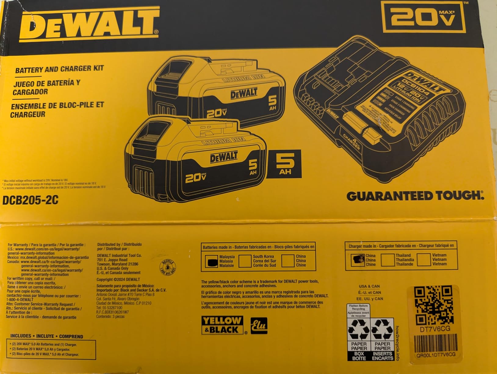 DEWALT 20V MAX Lithium-Ion Battery 2-Pack and Charger, 5.0 Ah, Battery Starter Kit (DCB205-2c) - Customer Photo 2