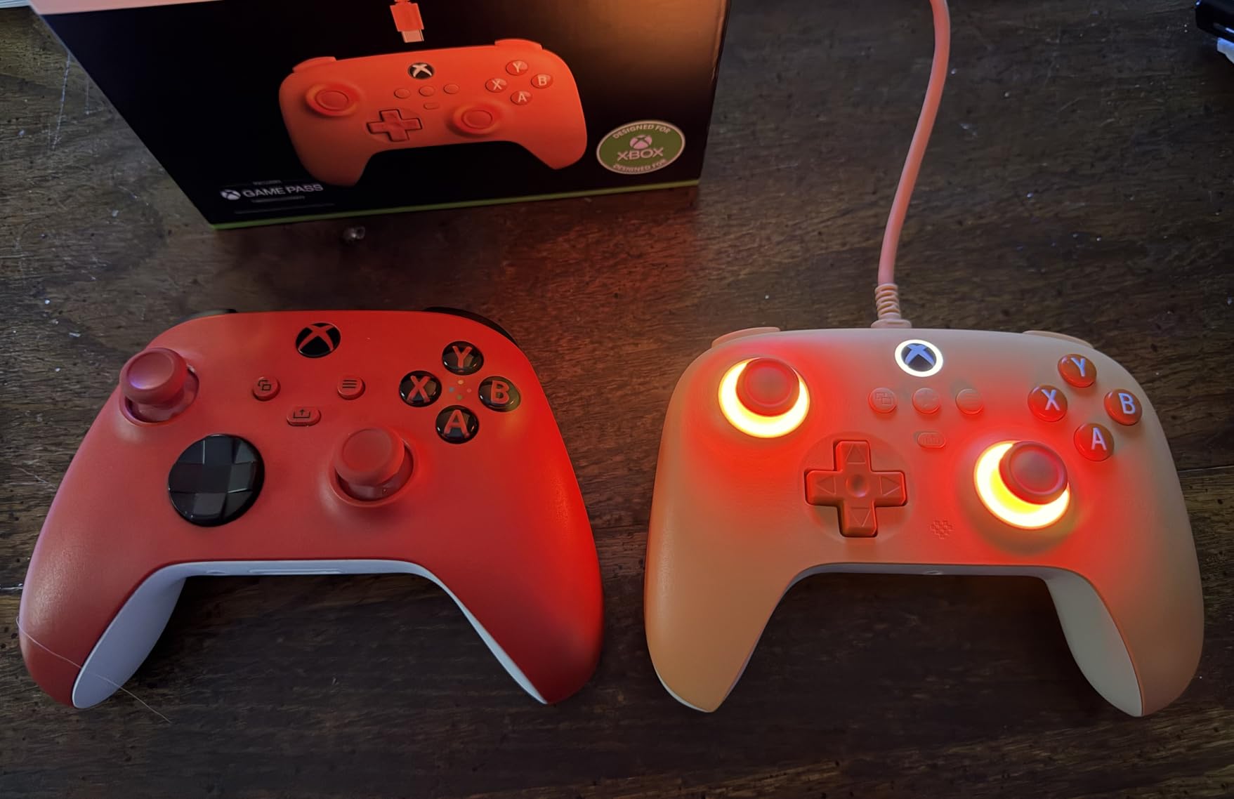 8BitDo Ultimate C Wired Controller for Xbox with Hall Effect Joysticks and Triggers, RGB Lighting Fire Ring, Compatible with Xbox Series X|S, Xbox One, Windows 10/11 - Officially Licensed (Dark Gray) - Customer Photo 5