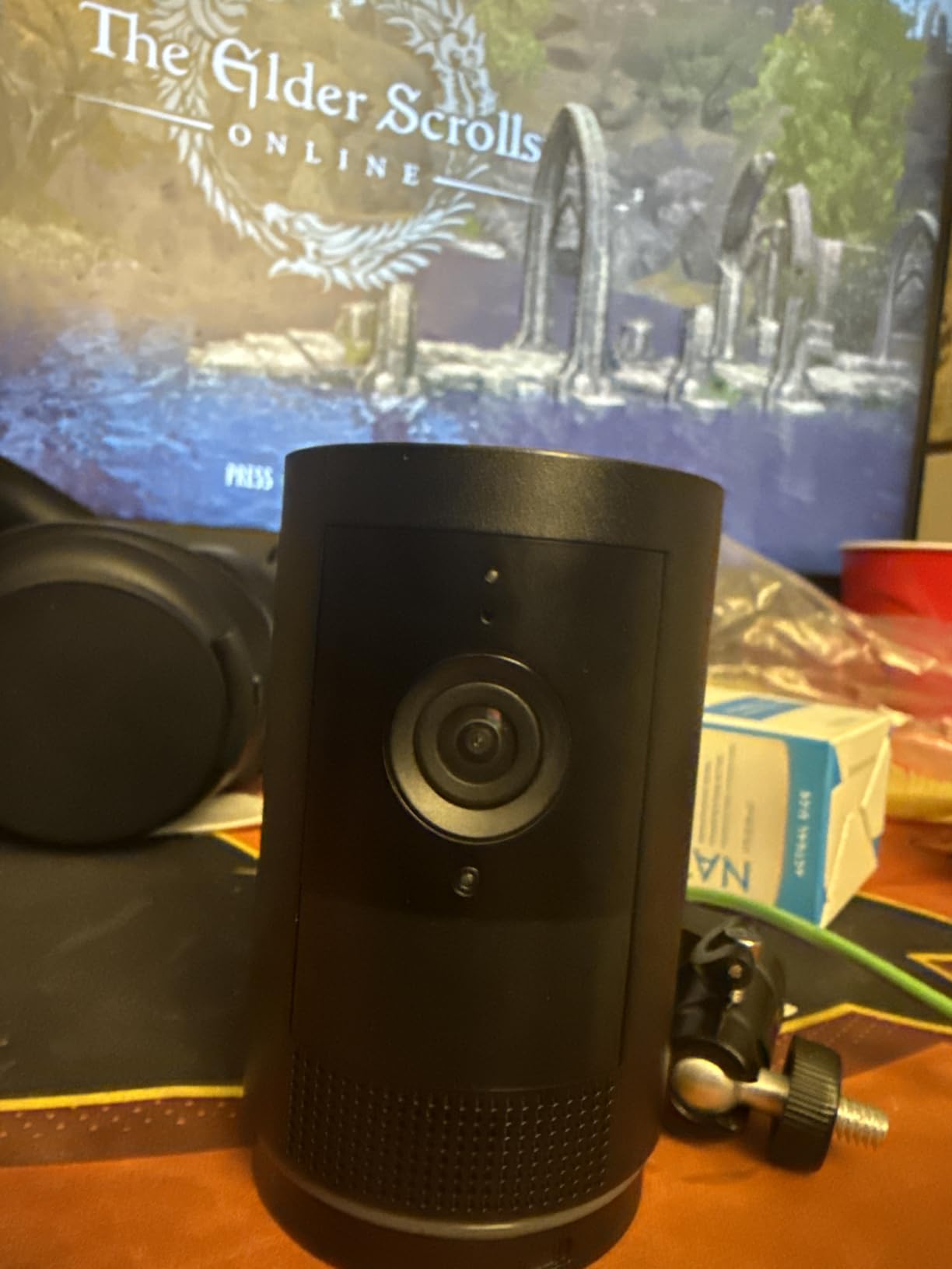 Ring Outdoor Cam Plus, Battery (newest model), Home or business security, Wide-Angle 2K Video with Ring Vision, Low-Light Sight for full-color night vision, Mount-Anywhere Versatility, White - Customer Photo 1