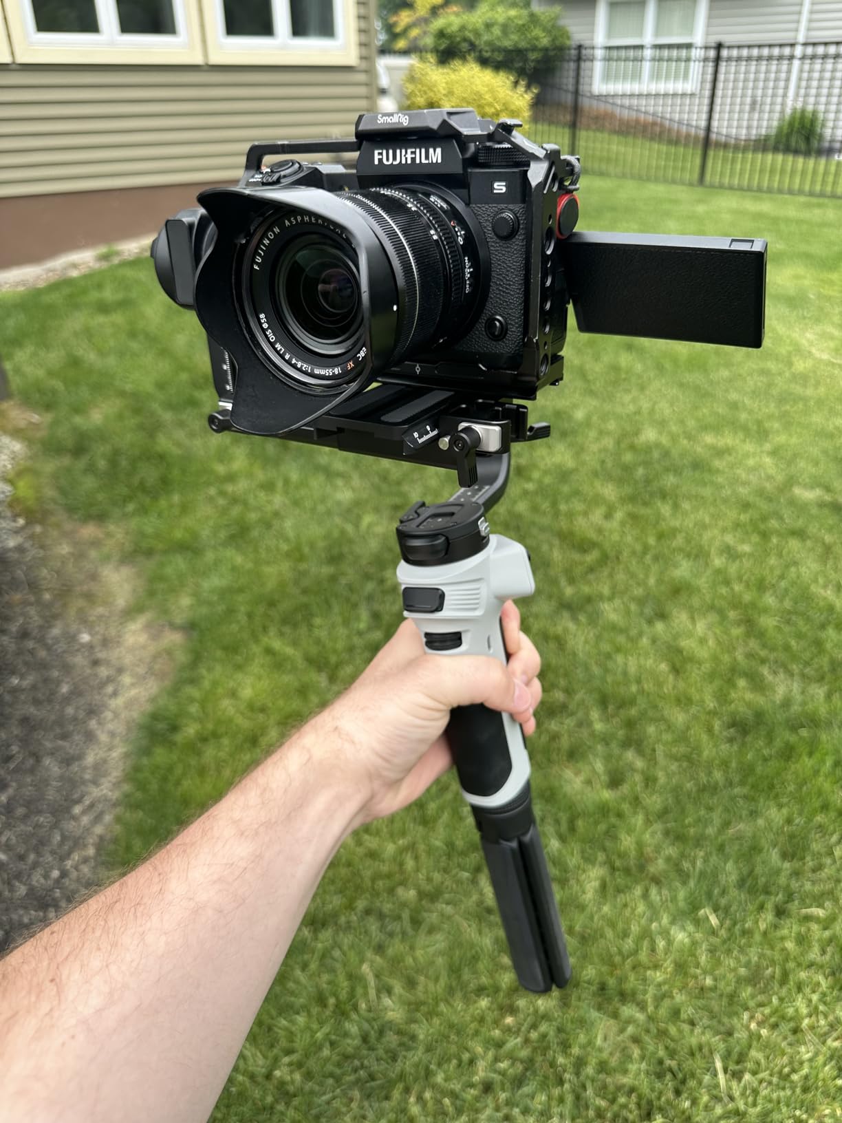 ZHIYUN CINEPEER WEEBILL 3E 3-Axis Gimbal Stabilizer for Canon/Sony/Panasonic/Nikon Camera,Up to 6.6lbs (3kg) Payload Extendable Sling Grip Native Vertical Shooting Handheld Camera Gimbal customer photo 1