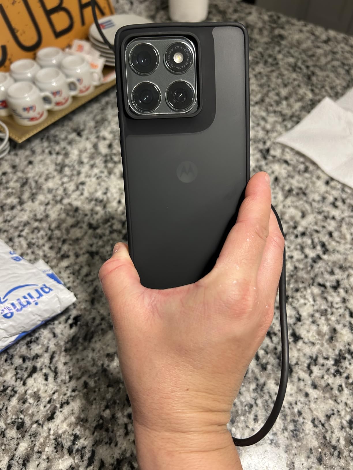 Motorola Edge | 2024 | Unlocked | Made for US 8/256GB | 50MP Camera | Midnight Blue - Customer Photo 1