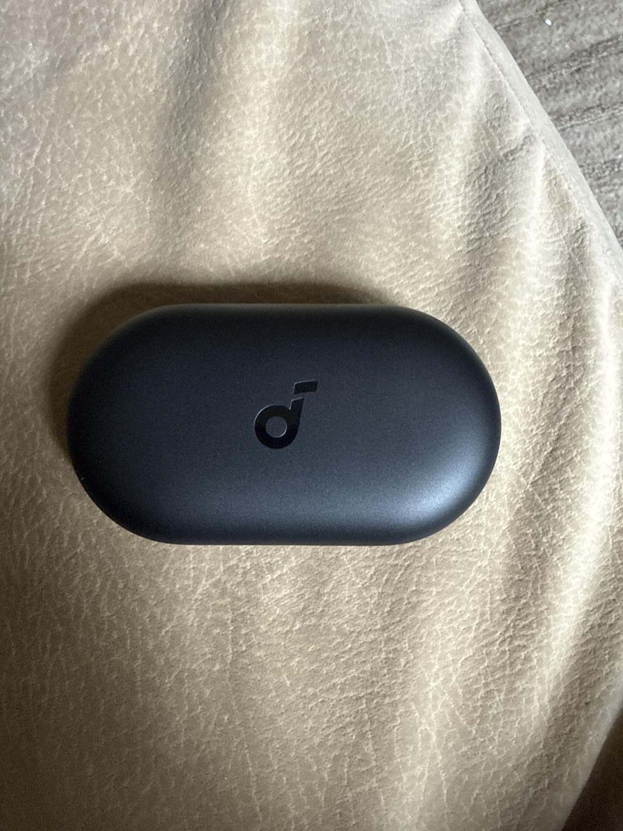 Soundcore V20i by Anker Open-Ear Headphones, Adjustable Ear Hooks, Ultra-Comfort, Snug Fit, Powerful Sound, Clear Calls, IP55, 36H Playtime, Bluetooth 5.4 Wireless Earbuds, Multipoint Connection - Customer Photo 2