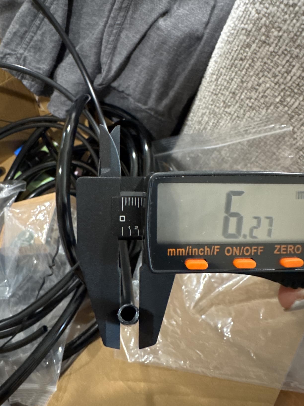 Bonviee Drip Irrigation System, 230FT Garden Watering System with Quick-to-Connect Fittings, Adjustable Drip Emitters, 1/4