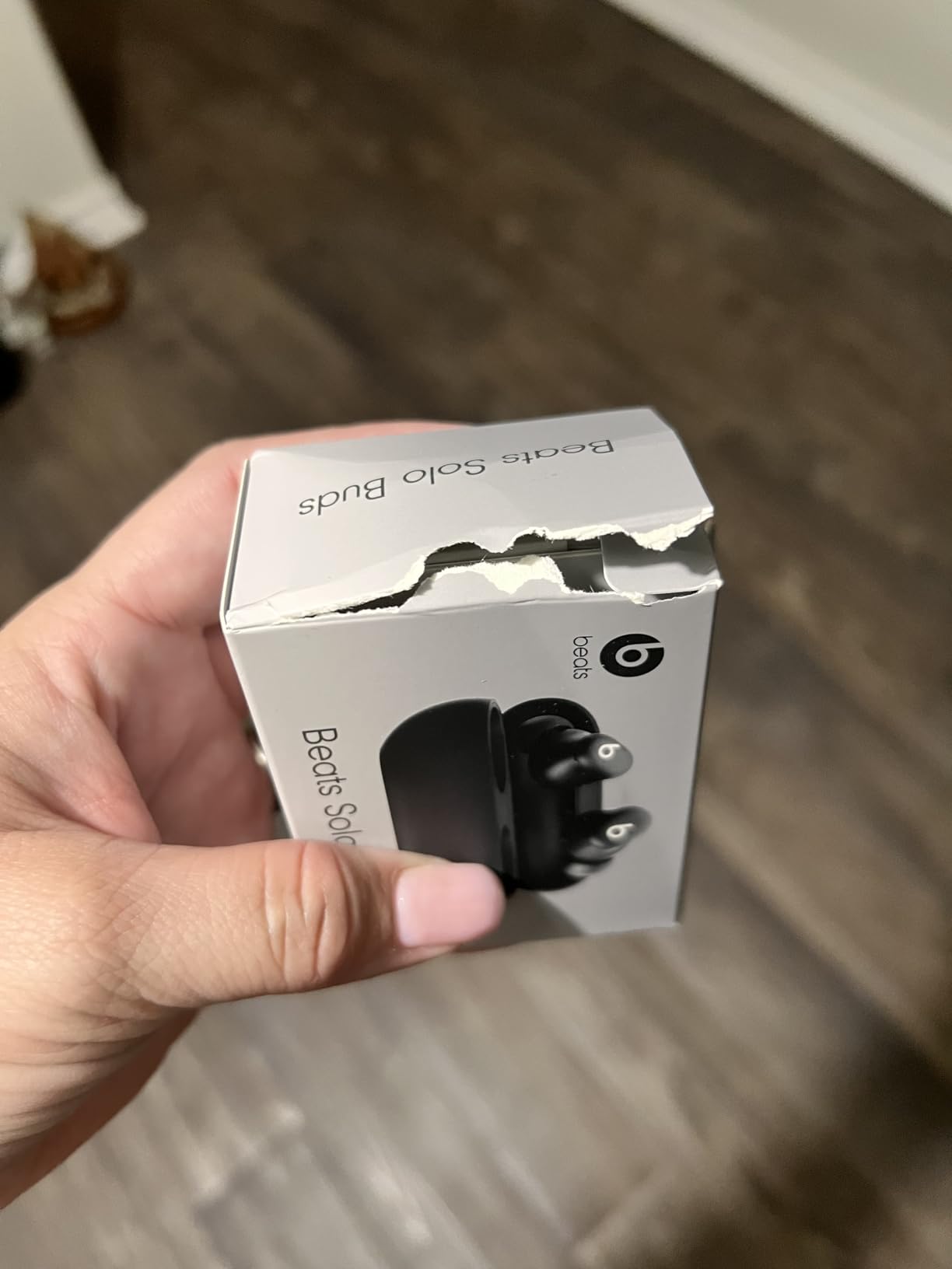 Beats Solo Buds - Wireless Bluetooth Earbuds | 18 Hours of Battery Life | Apple & Android Compatibility | Built-in Microphone - Matte Black - Customer Photo 4