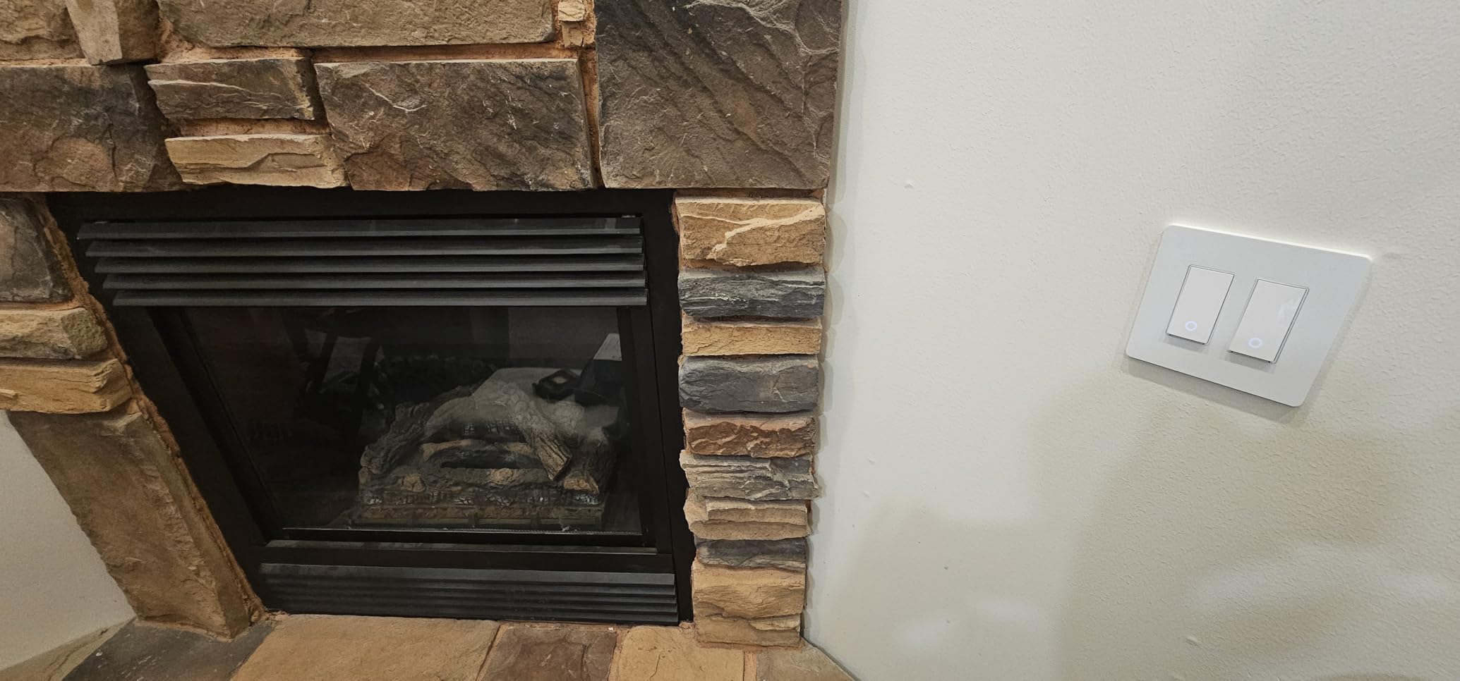 Kasa Smart Switch 2-Gang HS200-2, Single Pole,Neutral Wire Required, 2.4GHz Wi-Fi Light Switch Compatible with Alexa and Google Home, UL Certified, No Hub Required, White - Customer Photo 2