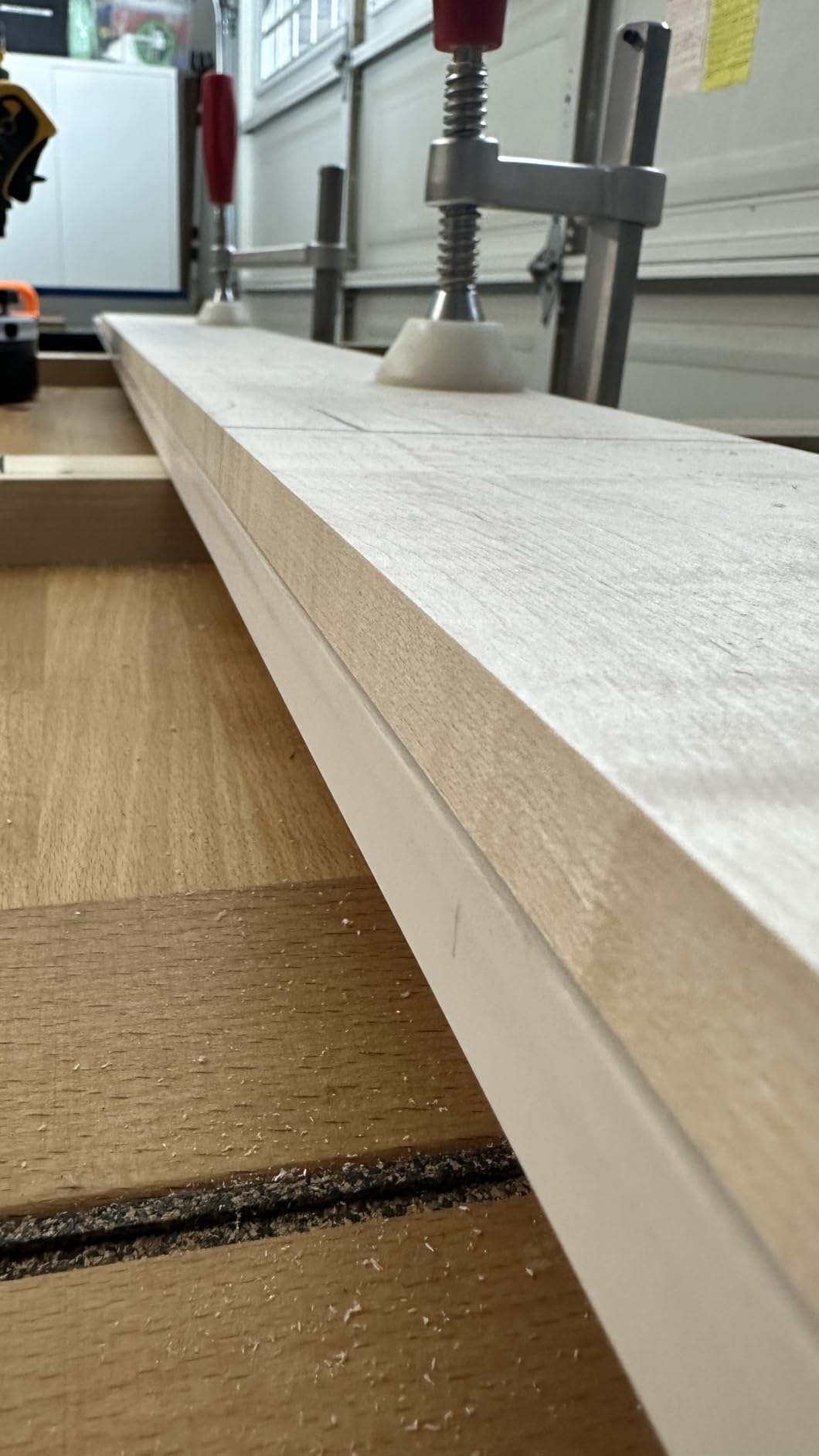 DEWALT 20V MAX XR 2-1/4 Peak HP Plunge Router (Tool Only) (DCW620B) - Customer Photo 1