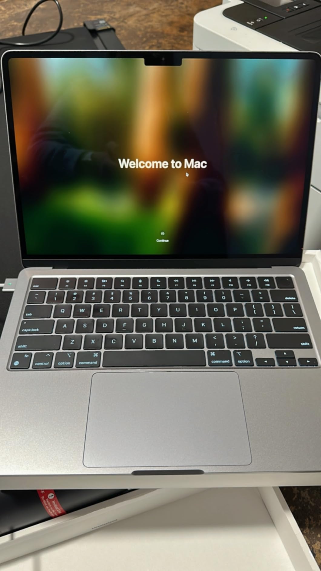Apple MacBook Air with Apple M3 Chip, 13-inch, 8GB RAM, 256GB SSD Storage, Midnight (Renewed) - Customer Photo 1