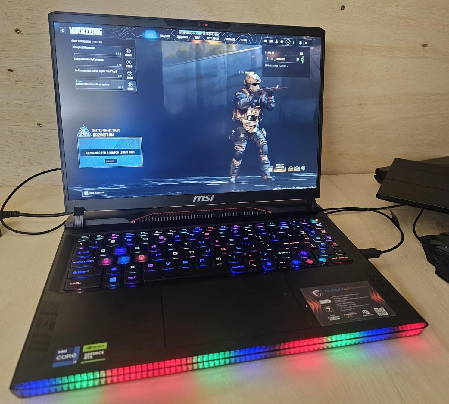 MSI GE68HX Raider 16