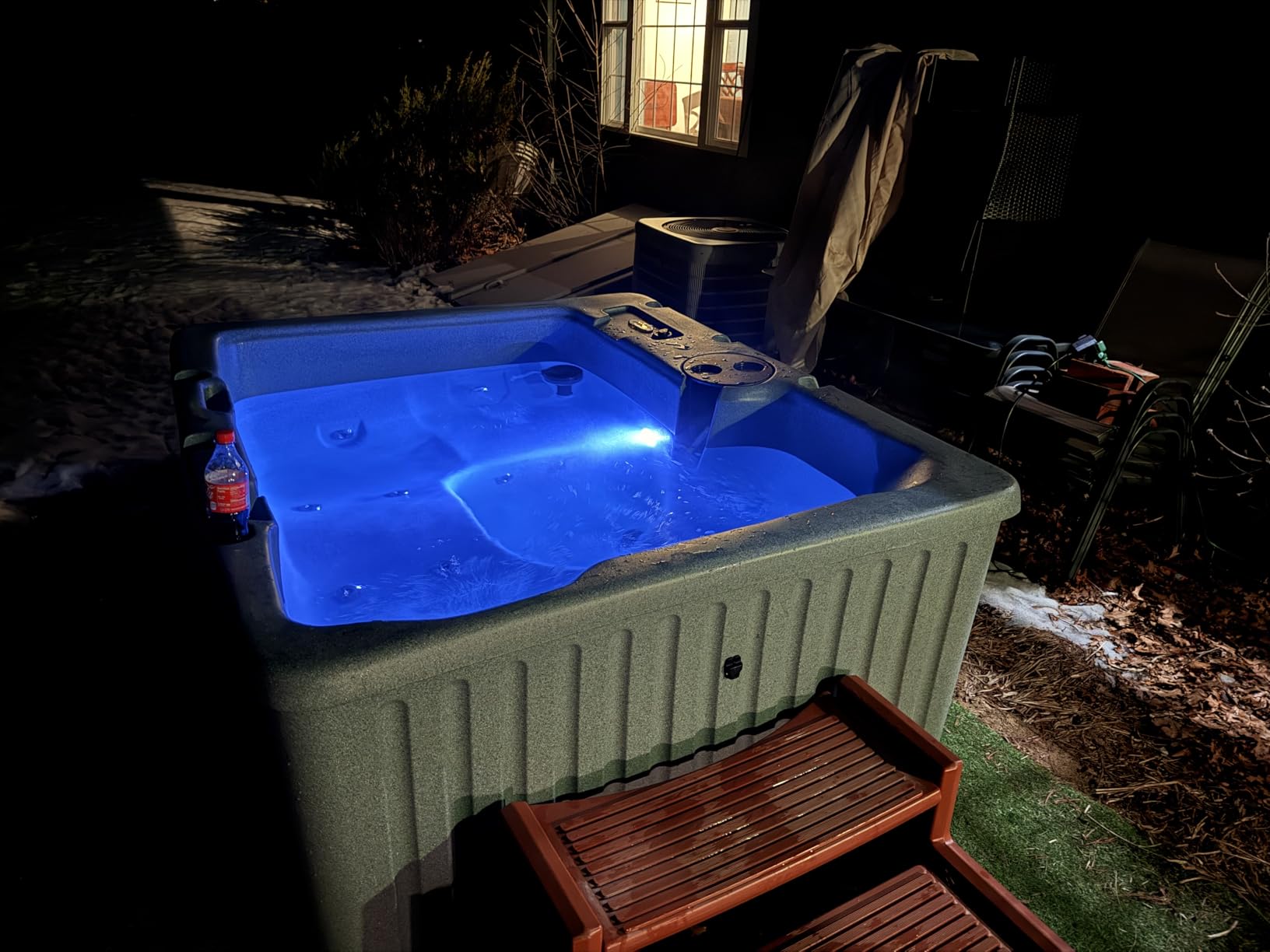 Aqualife Current 4-Adult Outdoor Hot Tub, Uses Standard Outlet, 14 Hydrotherapy Jets, Underwater Led Lighting, Cover Included - Customer Photo 1