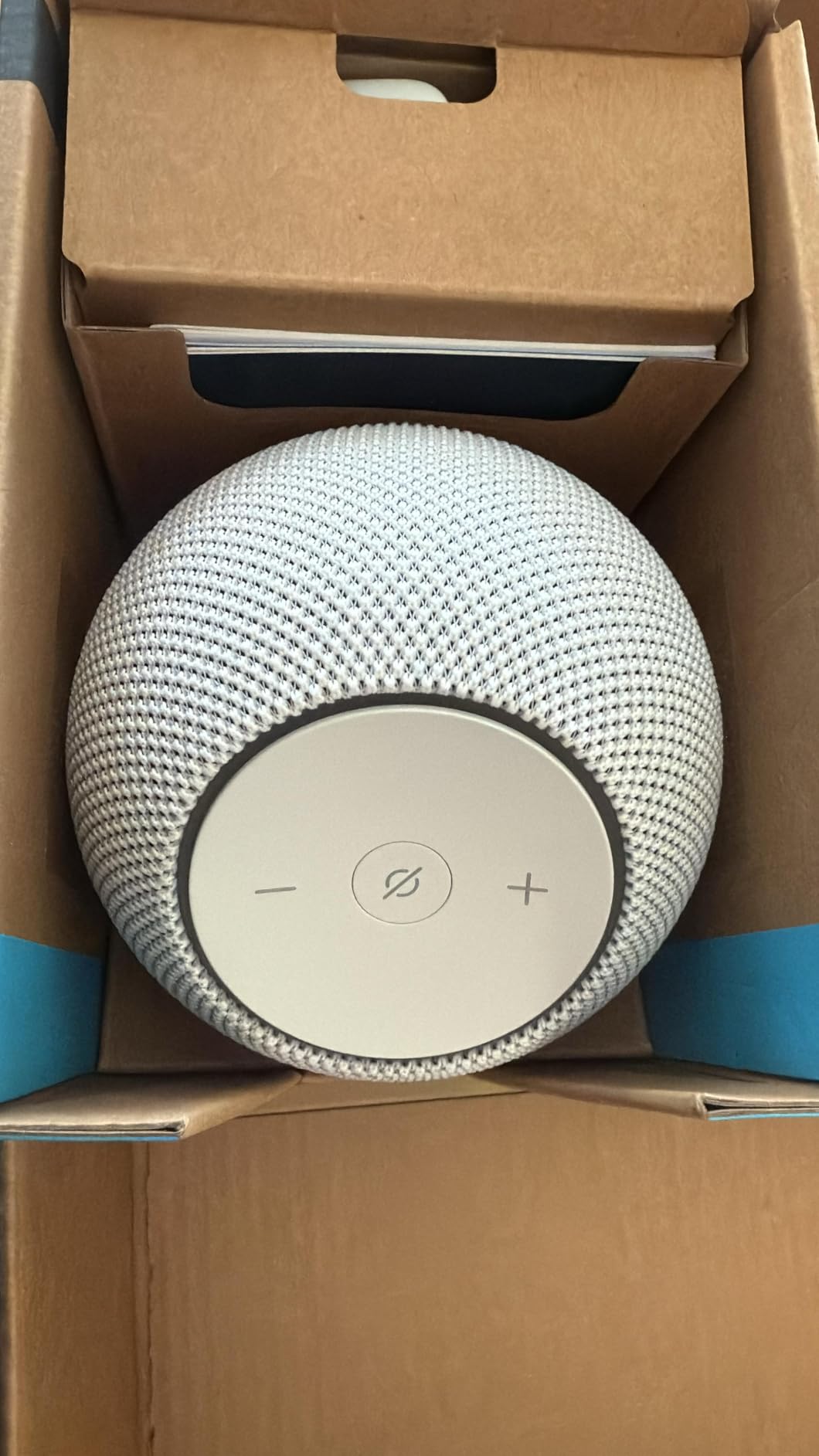 Echo Dot Max (newest model), Alexa speaker with room-filling sound and nearly 3x bass, Great for living rooms and medium-sized spaces, Designed for Alexa+, Graphite customer photo 1
