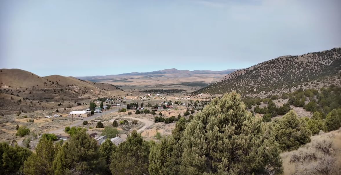 K&F Concept 1.2X Anamorphic Lens Compatible with DJI Osmo Pocket 3, Blue Streak Effect Widescreen Cinematic Lens, Magnetic Attach/Multi-Coated/Optical Glass - Customer Photo 1