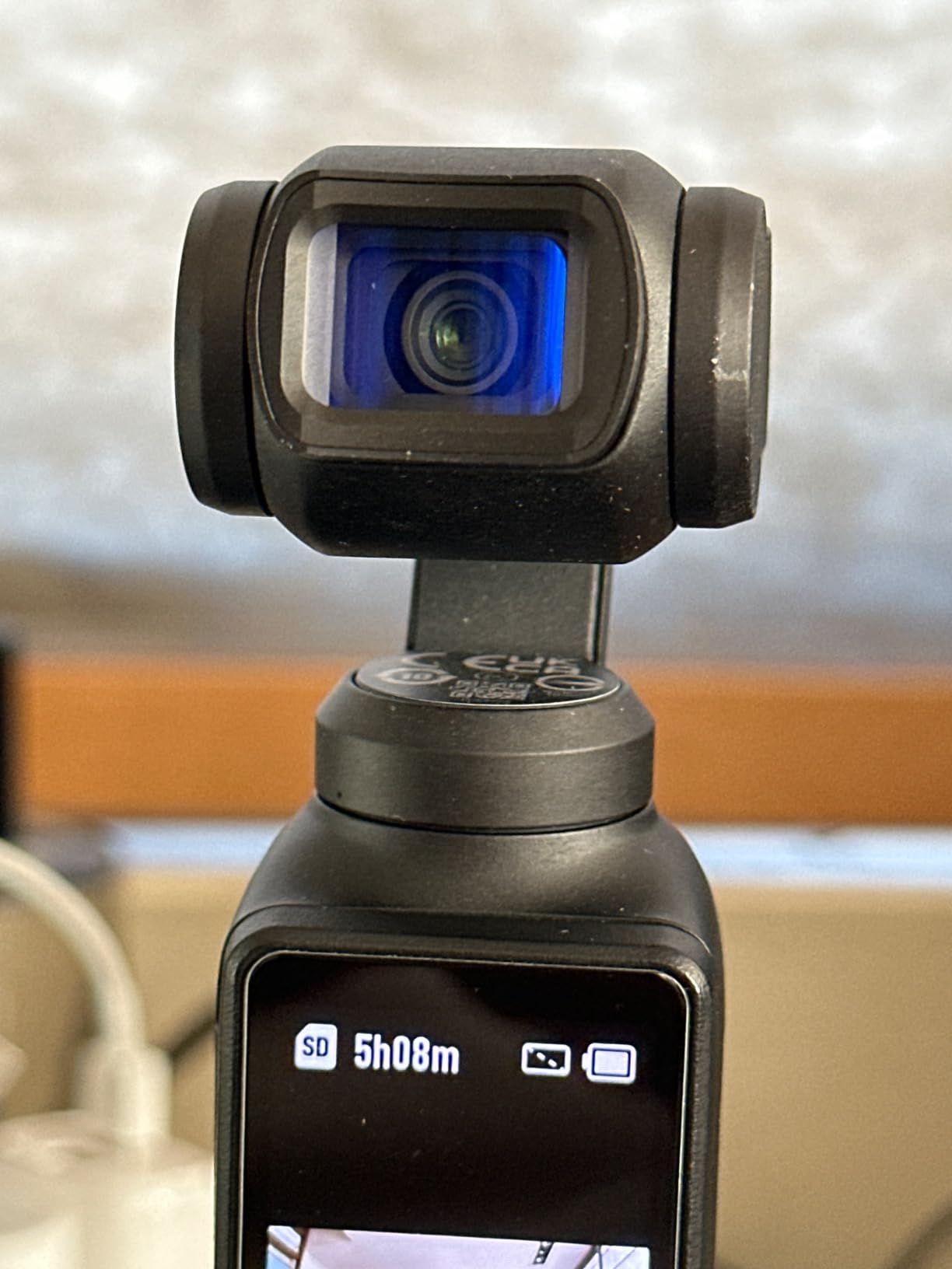 K&F Concept 1.2X Anamorphic Lens Compatible with DJI Osmo Pocket 3, Blue Streak Effect Widescreen Cinematic Lens, Magnetic Attach/Multi-Coated/Optical Glass - Customer Photo 3