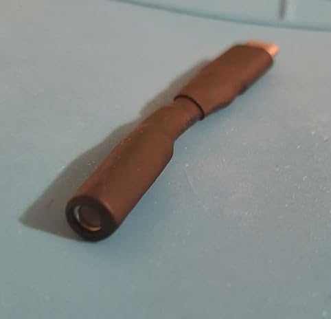 Apple USB-C to 3.5 mm Headphone Jack Adapter - Customer Photo 2