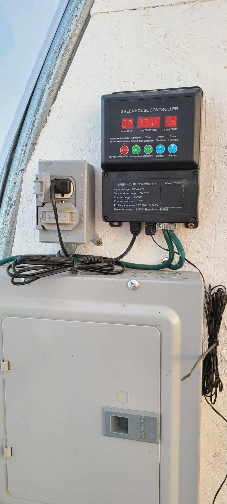 UYGALAXY Greenhouse Roll Up Motor Intelligent Thermostat Controller for Electrical Venting with AC110V to DC24V Automatic Temperature Controller (Forward Reverse Control 2 Motors) - Customer Photo 1