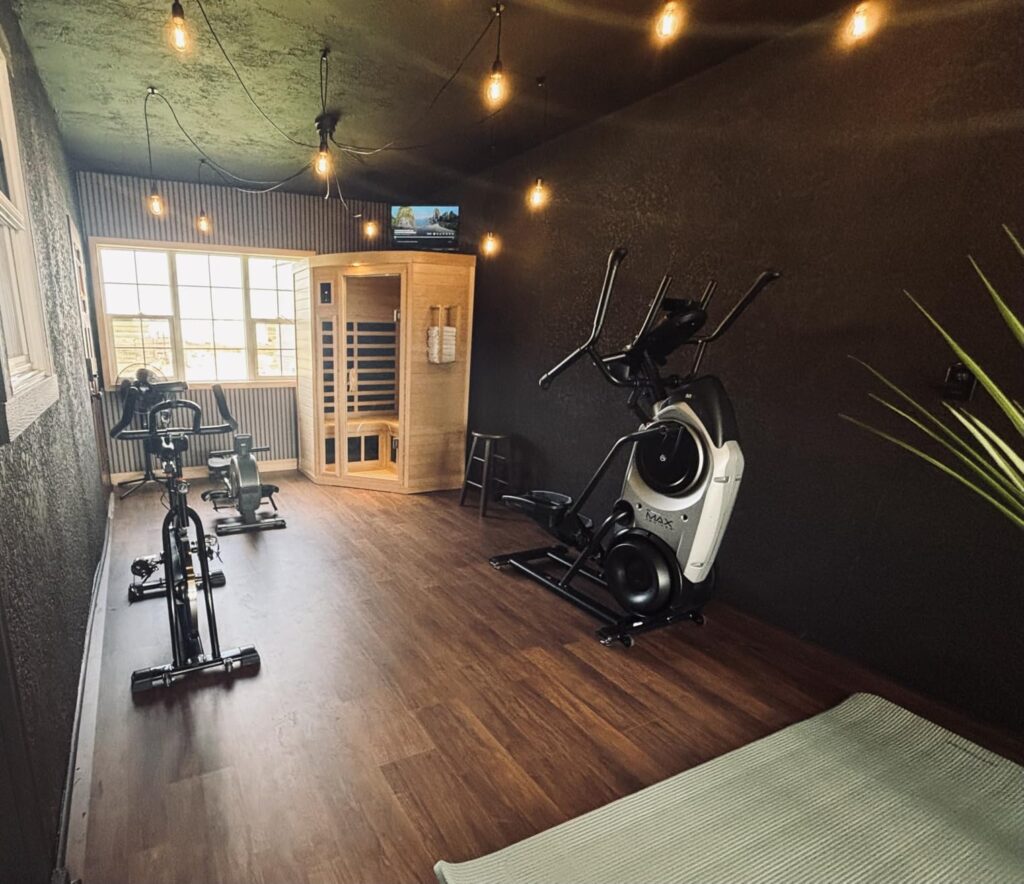 10 Best Backyard Saunas