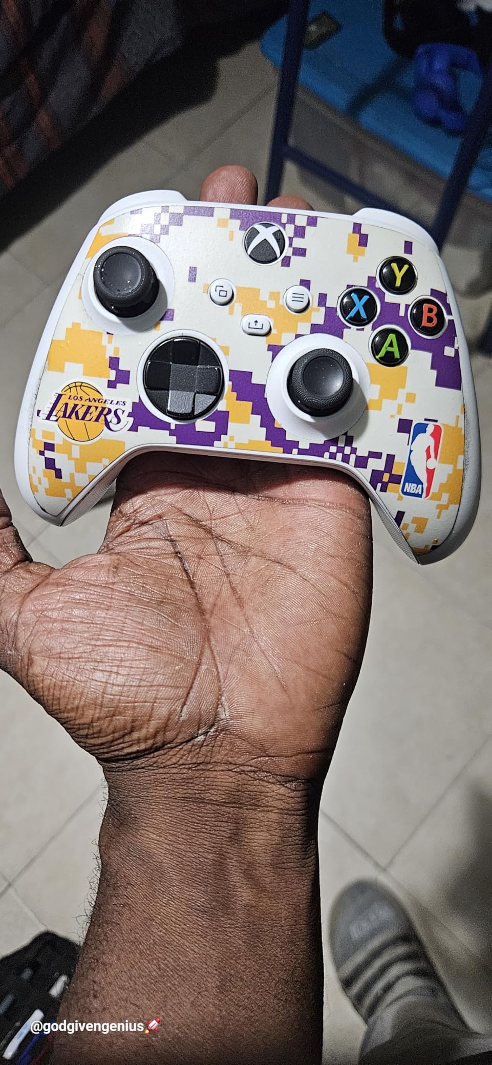 Xbox Series S - All Digital Gaming Console - 1TB SSD - Customer Photo 1