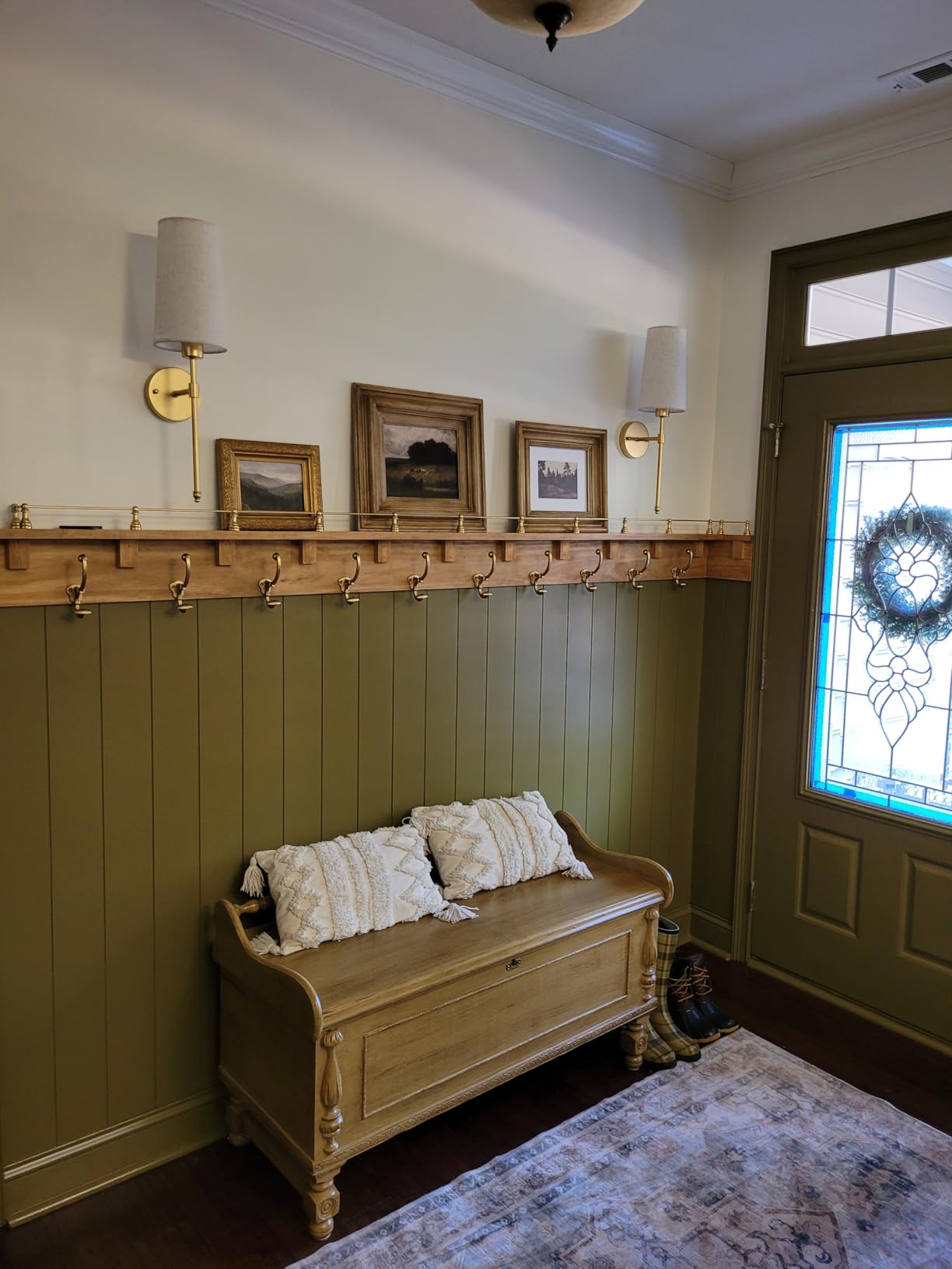 Magnolia Home by Joanna Gaines Classic Interior Wall, Ceiling, Trim Paint and Primer, Eggshell Finish, 1 Gallon - LUXE - Customer Photo 4